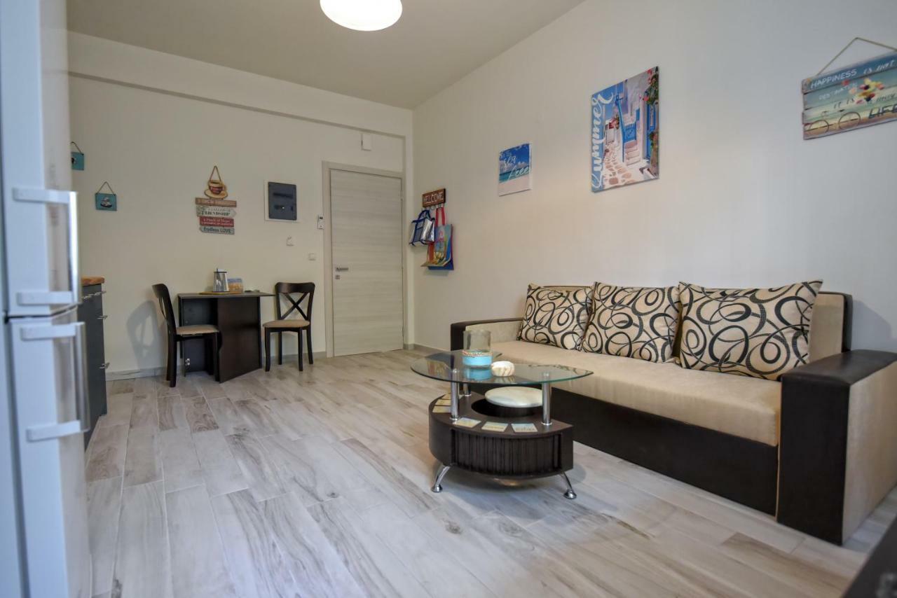 Blue Sea Y Apartment Kavala Exterior foto