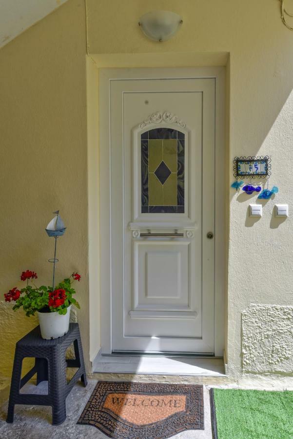 Blue Sea Y Apartment Kavala Exterior foto